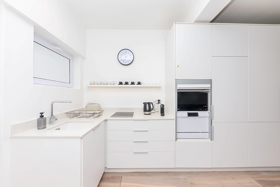0 Bedroom Property for Sale in Mouille Point Western Cape